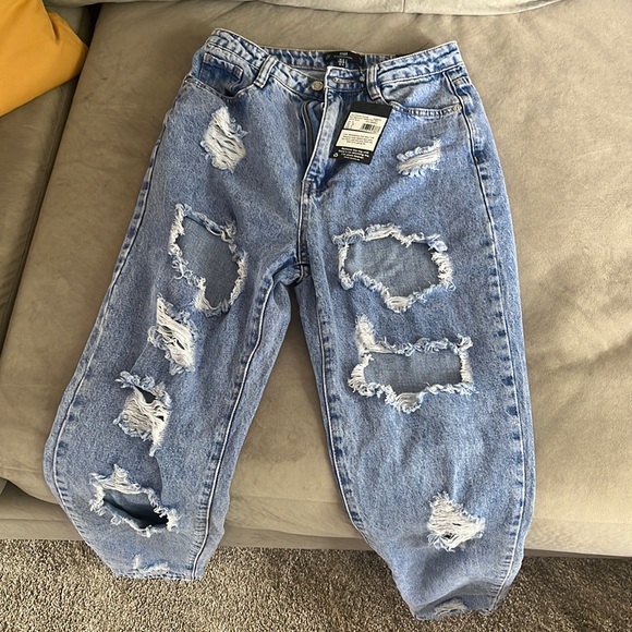 New Missguided Ripped Jeans - Picture 1 of 3